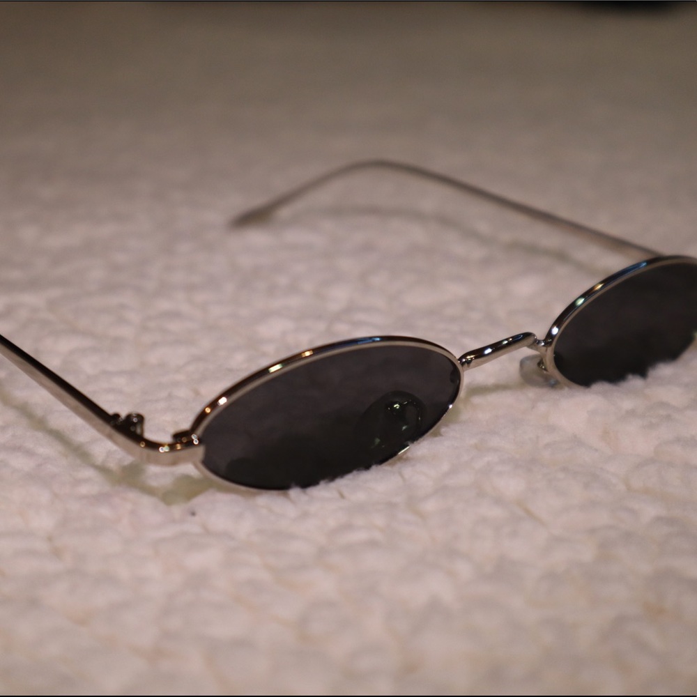 Sunglass Set - Picture 5 of 5